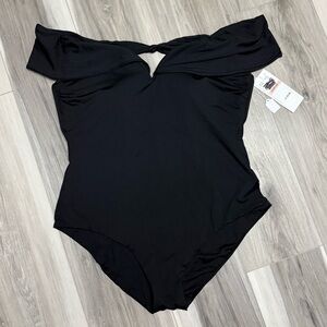 Off the shoulder black swimsuit